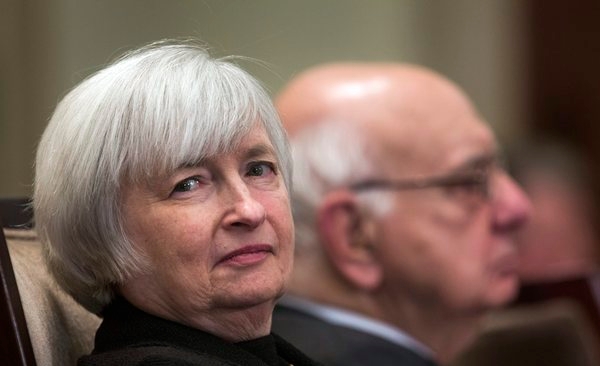 Incoming US Federal Reserve chair Janet Yellen must choose whether to further taper the quantitative easing program. EPA/Jim Lo Scalzo