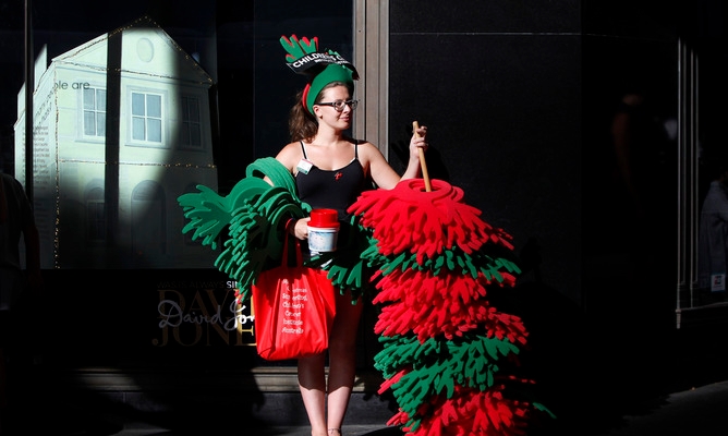 Christmas consumer ritualism: how will Christmas 2013 pan out for retailers? AAP Image/Daniel Munoz